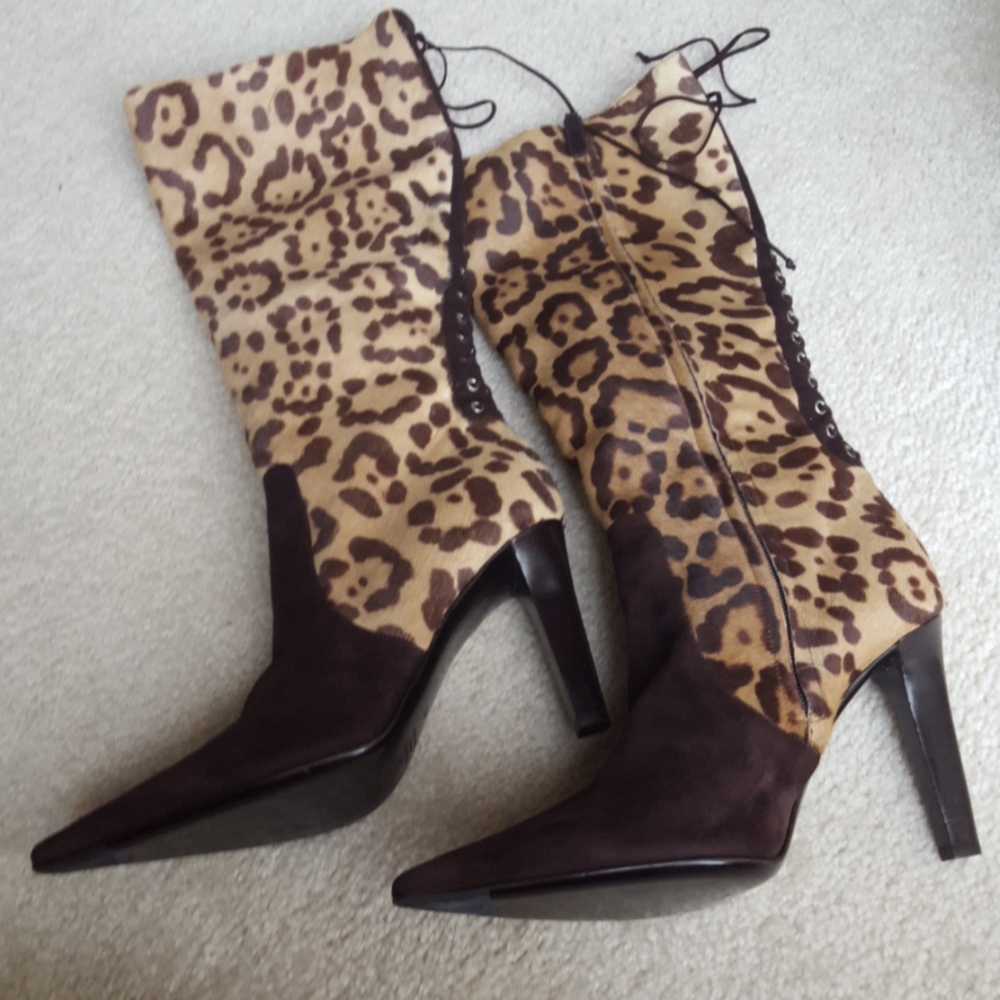 Valentino Garavani Leopard Print Pony Hair Boot - Picture 4 of 8